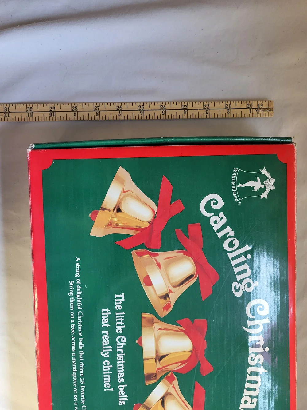 Vintage Ye Merrie Minstrel Caroling Christmas Bells 12 String Musical Working